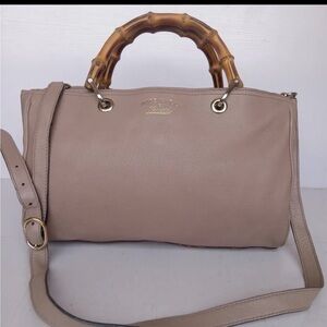 Gucci  Boston Bamboo Taupe Leather Shoulder Bag with Bamboo Top Handle